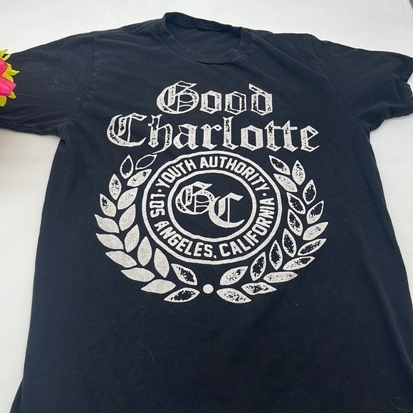 Good Charlotte Black T-shirt missing size tag - fits like small - Picture 1 of 5